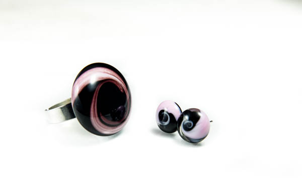 Komplet prsten Spirala i naušnice Točkice roza-crne pastel